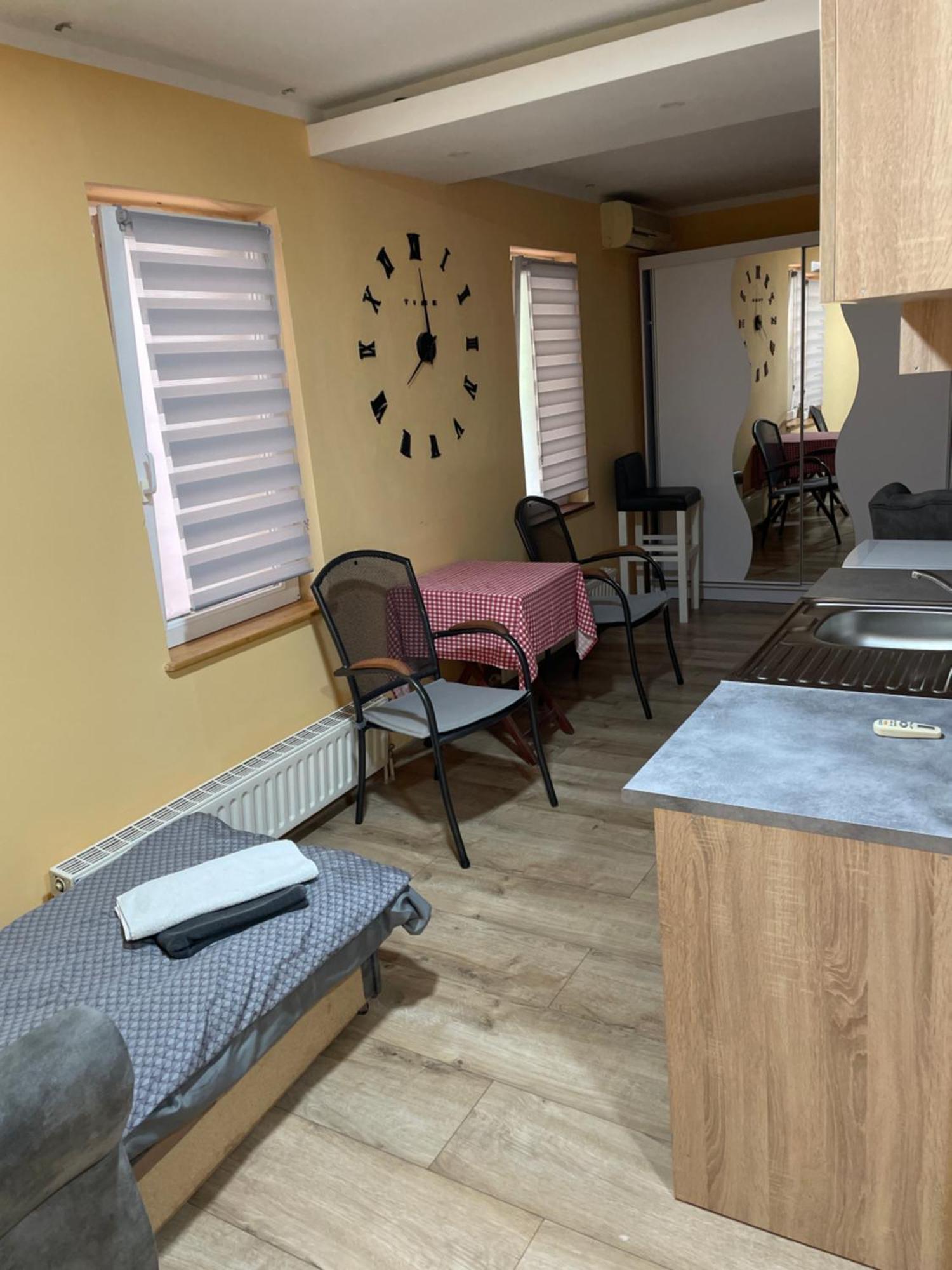 Vila Belilo Sremski Karlovci Ngoại thất bức ảnh