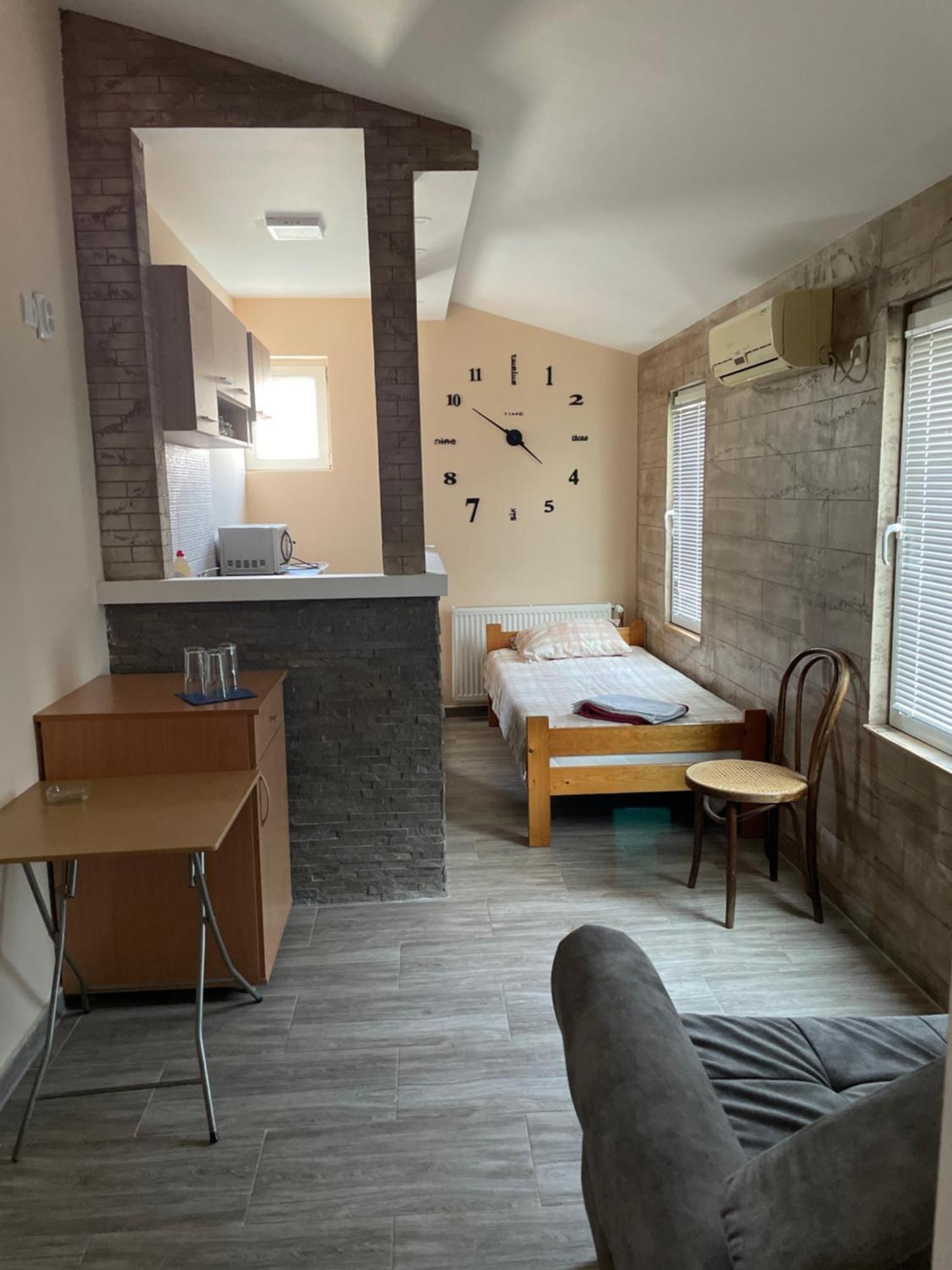 Vila Belilo Sremski Karlovci Ngoại thất bức ảnh